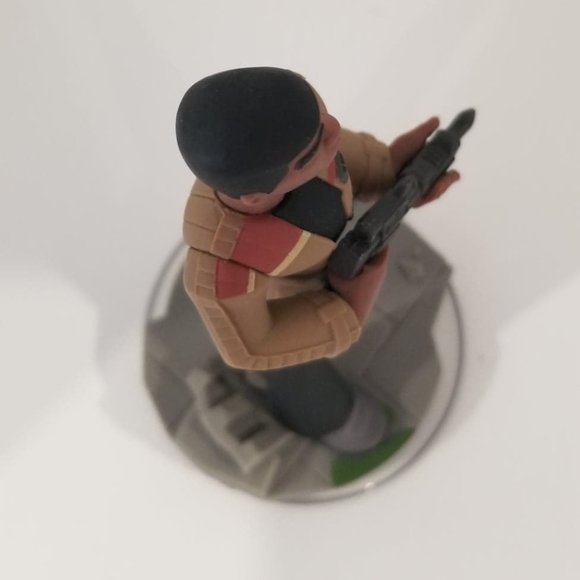 LOOSE: Disney Infinity 3.0 Star Wars Finn - Picture 3 of 6